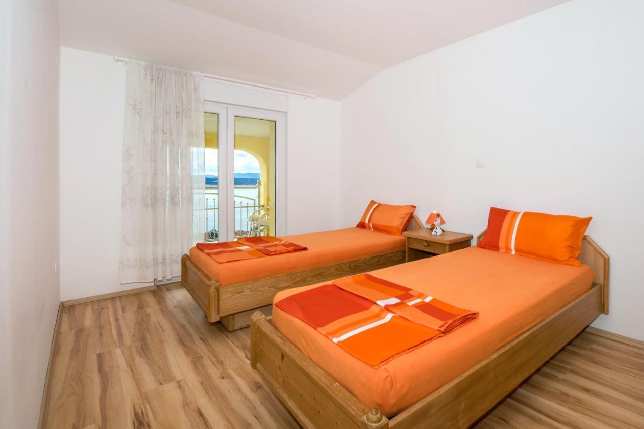 Apartments With A Parking Space Dramalj, Crikvenica - 5592 Extérieur photo
