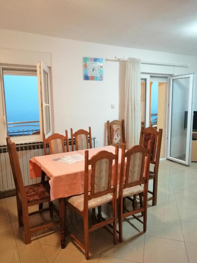 Apartments With A Parking Space Dramalj, Crikvenica - 5592 Extérieur photo